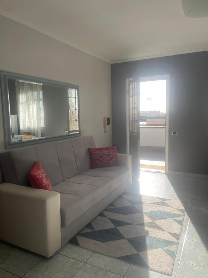 Airport Apartment Happyhouse Fiumicino Exteriér fotografie
